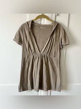 Gap Maternity Hooded Short Sleeve Top Taupe Sz M